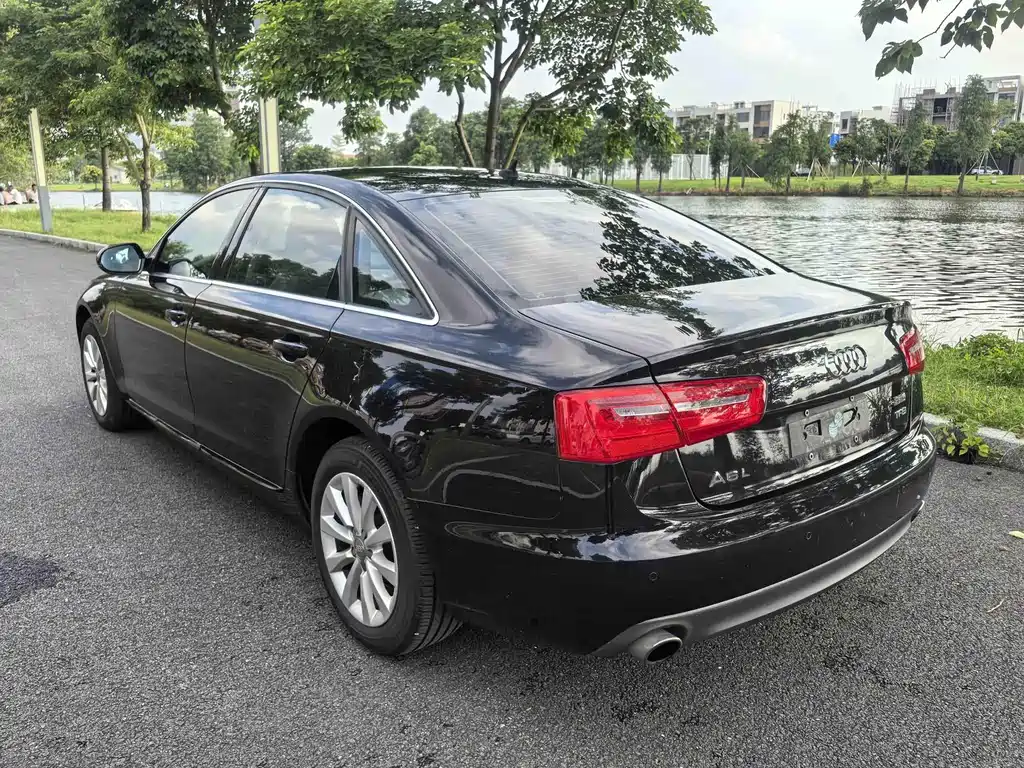 Audi A6L 2015 — фото 9