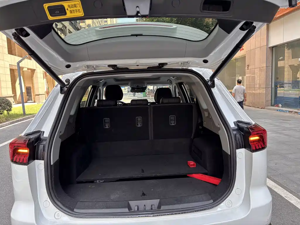 Chery Tiggo 8 PRO 2025 — фото 9