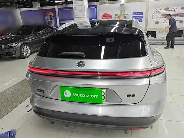 NIO ET5T 2024