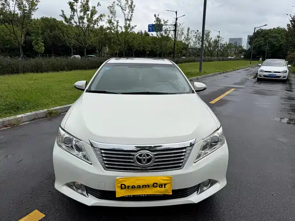 Toyota Camry 2014