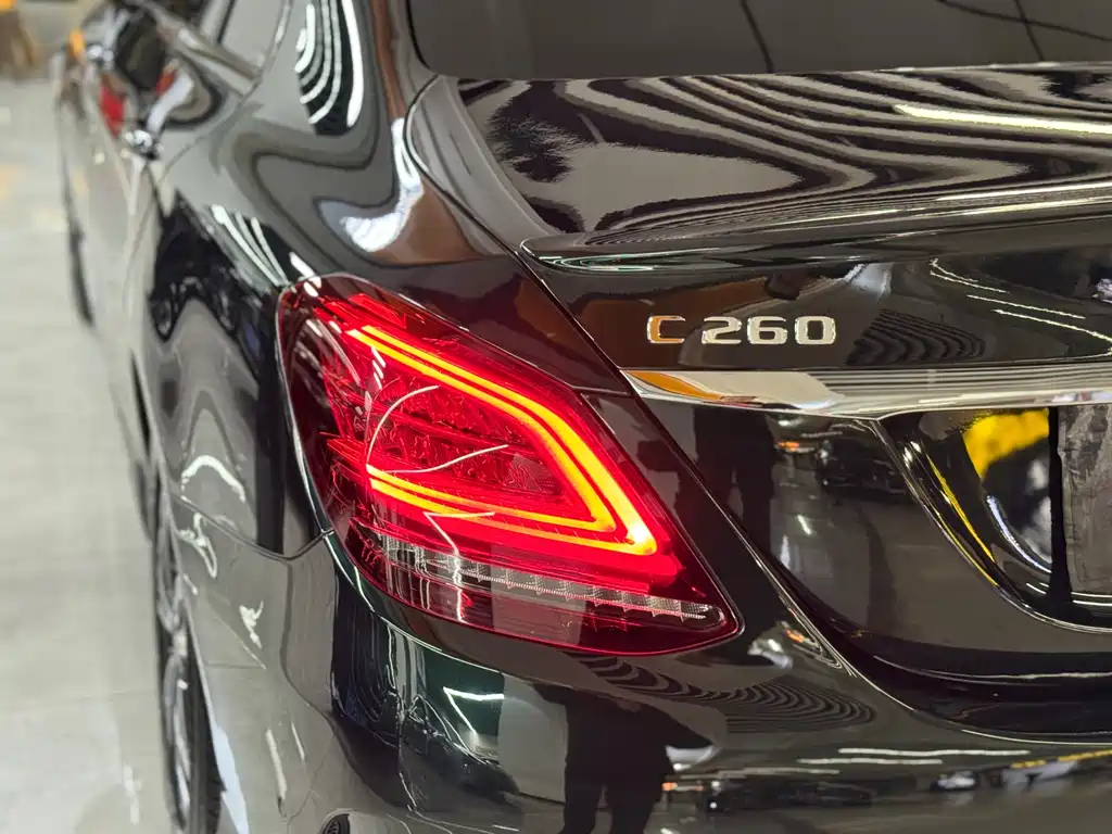 Mercedes-Benz C-Class 2019 — фото 16