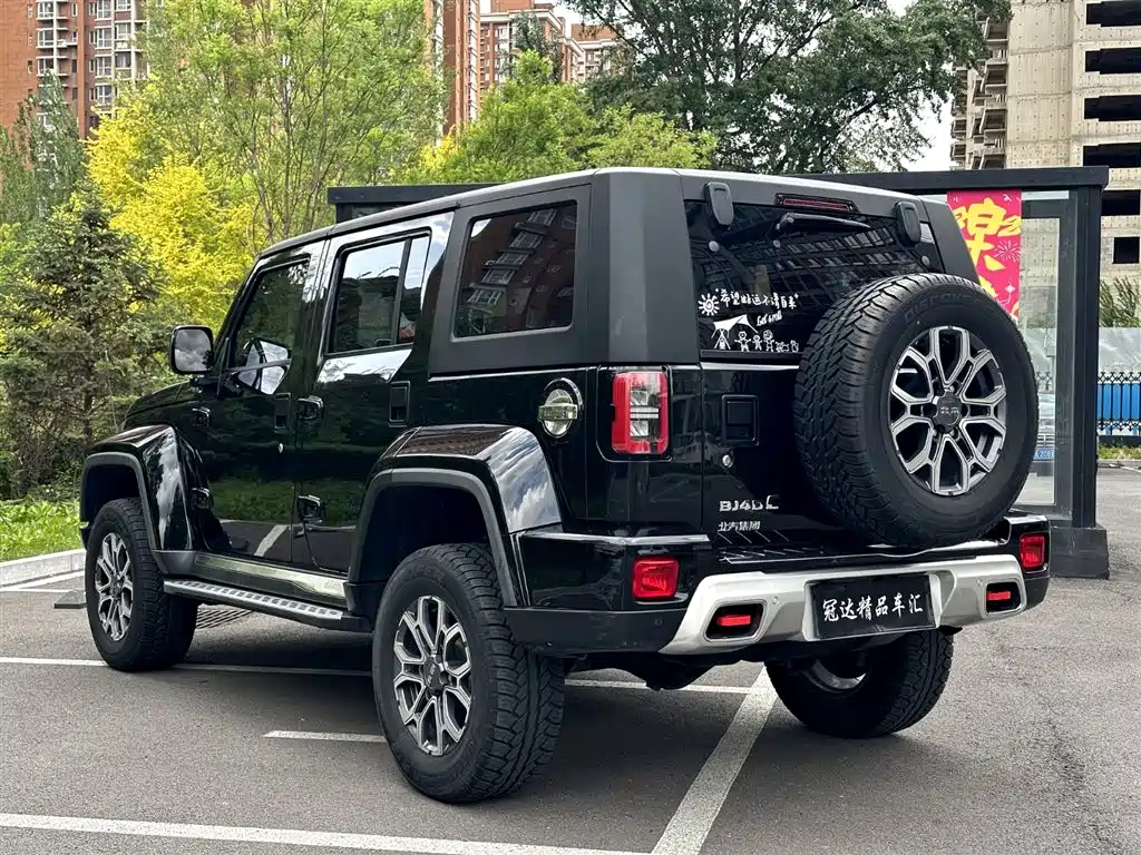 Beijing Off-Road BJ40 2023 — фото 15