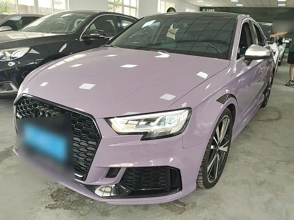 Audi RS 3 2018 — фото 1