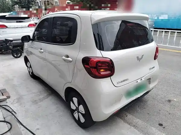 Wuling Hongguang MINIEV 2025
