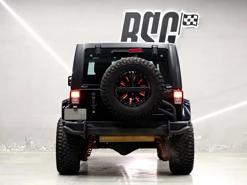 Jeep Wrangler 2018 — фото 5