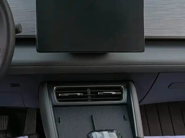 BYD Qin L 2024
