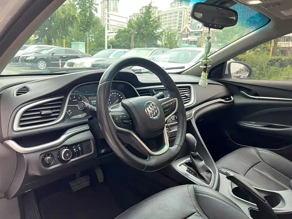 Buick Excelle 2020 — фото 11