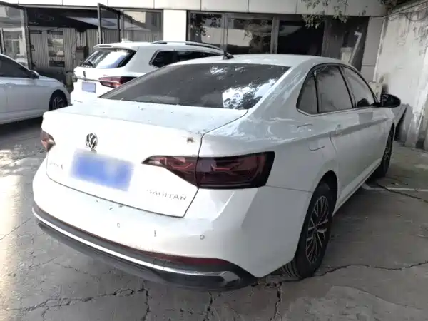 Volkswagen Sagitar 2025