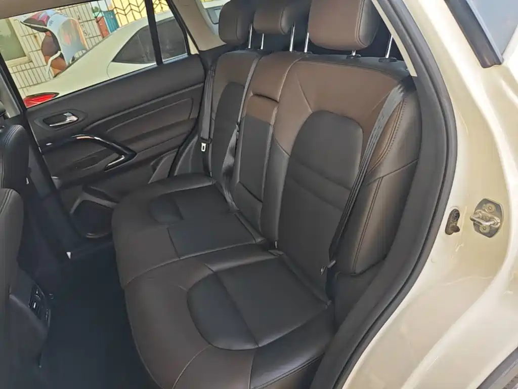 GAC Motor Trumpchi GS4 2018 — фото 17