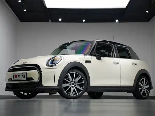 MINI 2021