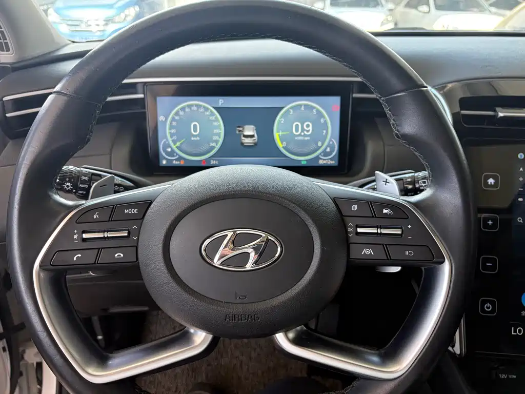 Hyundai Tucson 2021 — фото 12