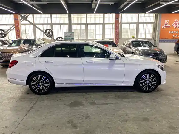Mercedes-Benz C-Class 2016