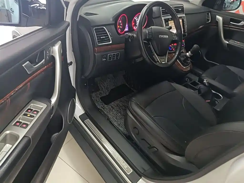 Haval H6 2017 — фото 16