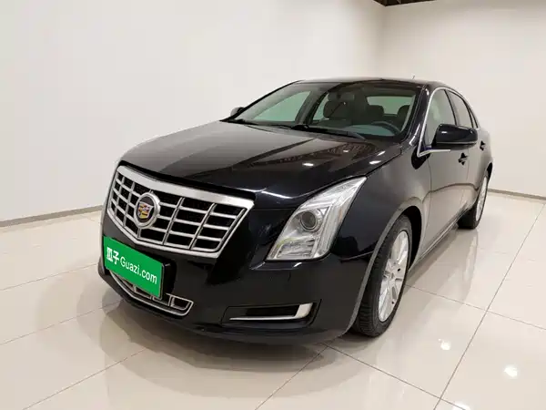 Cadillac XTS 2015