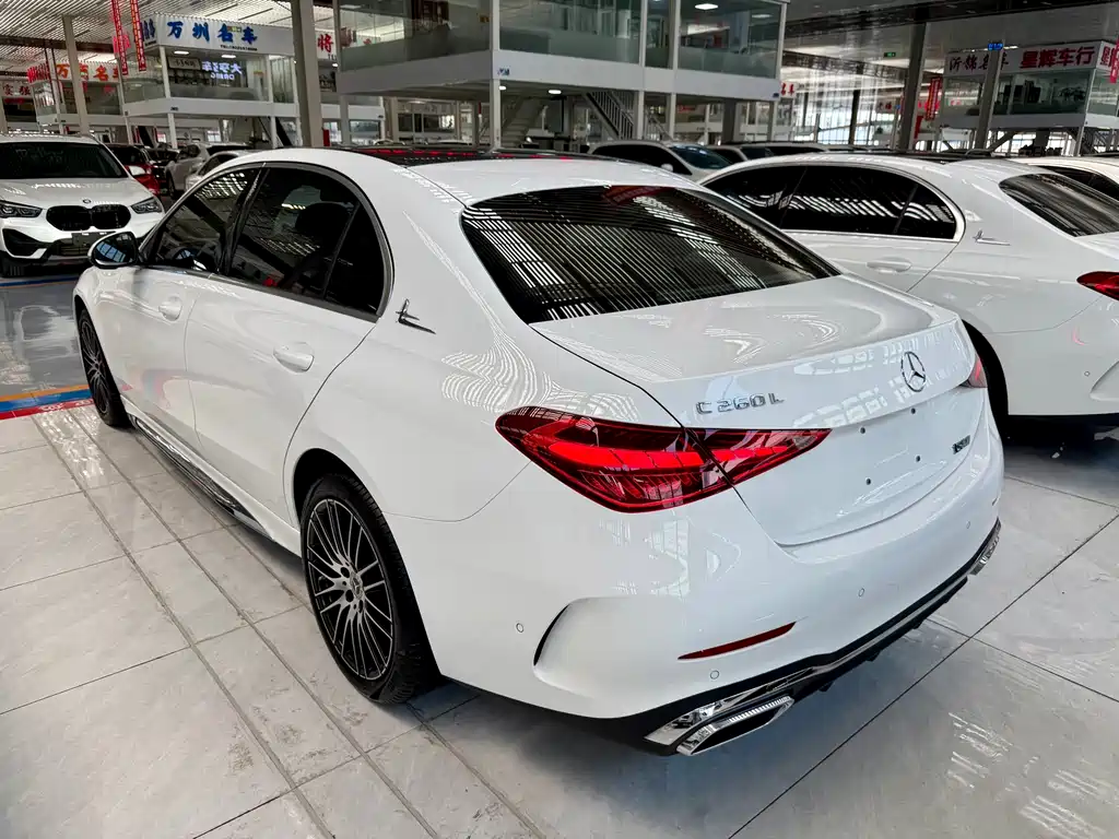 Mercedes-Benz C-Class 2023
