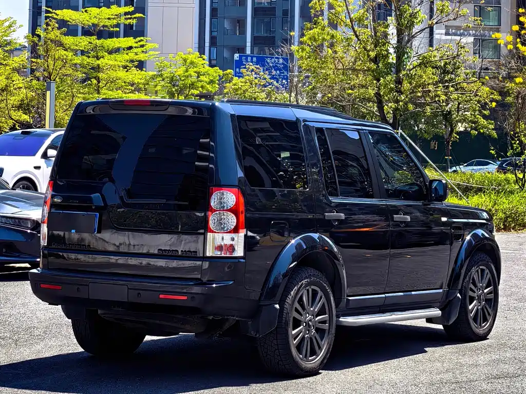 Land Rover Discovery 2011 — фото 4