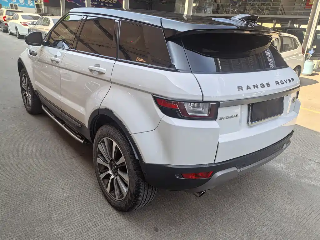 Land Rover Range Rover Evoque 2018 — фото 9