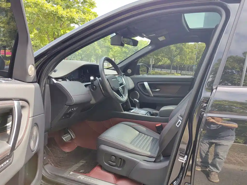 Land Rover Discovery Sport 2022 — фото 14