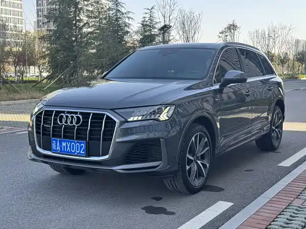 Audi Q7 2021