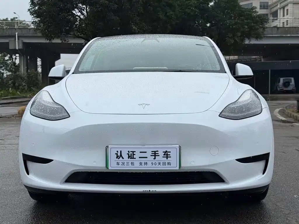 Tesla Model Y 2022 — фото 3