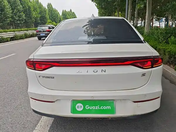 Aion S 2023