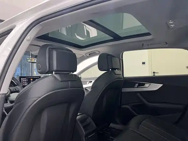 Audi A4L 2024