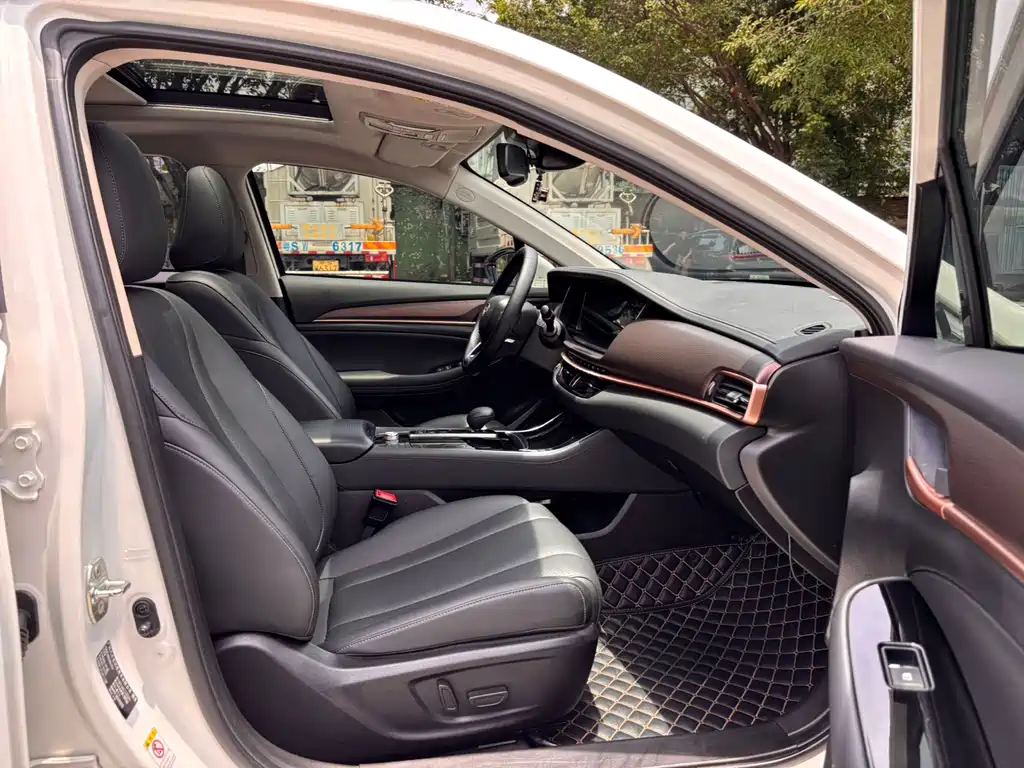 GAC Motor Trumpchi GA6 2019 — фото 16