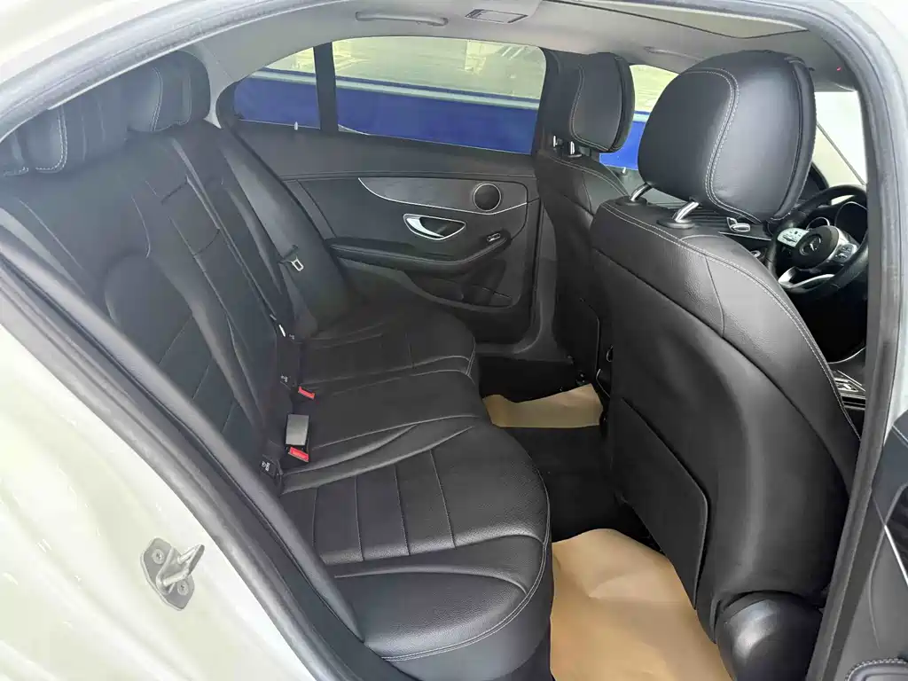 Mercedes-Benz C-Class 2020 — фото 15