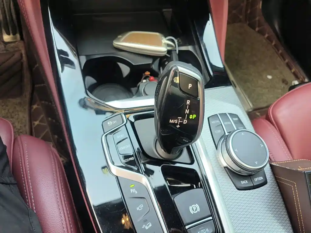 BMW X4 2021 — фото 14