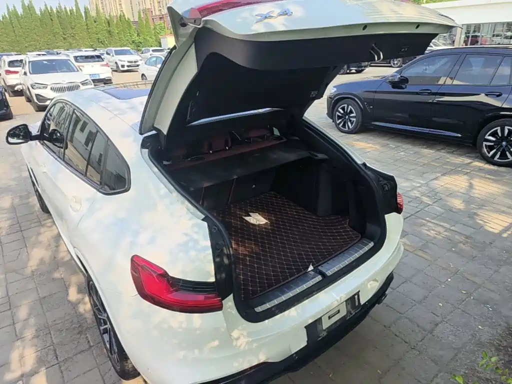 BMW X4 2021 — фото 19
