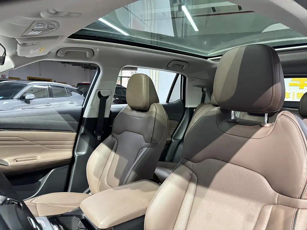 GAC Motor Trumpchi GS4 2024 — фото 18