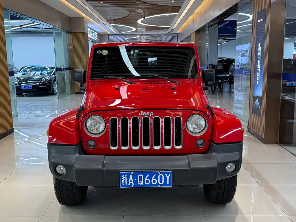 Jeep Wrangler 2018 — фото 7