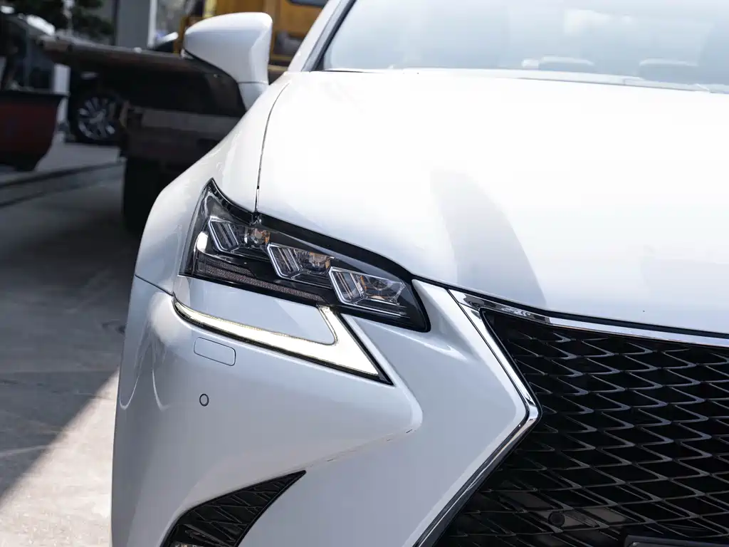 Lexus GS 2017 — фото 6