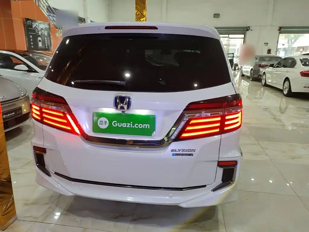 Honda Elysion 2021