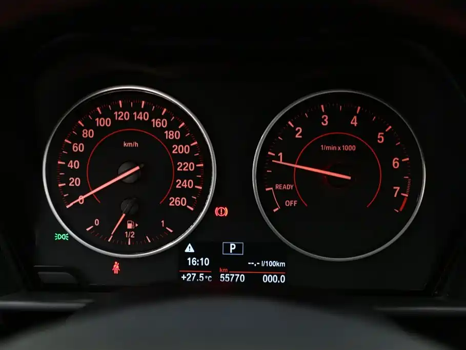 BMW 1 Series 2015 — фото 13