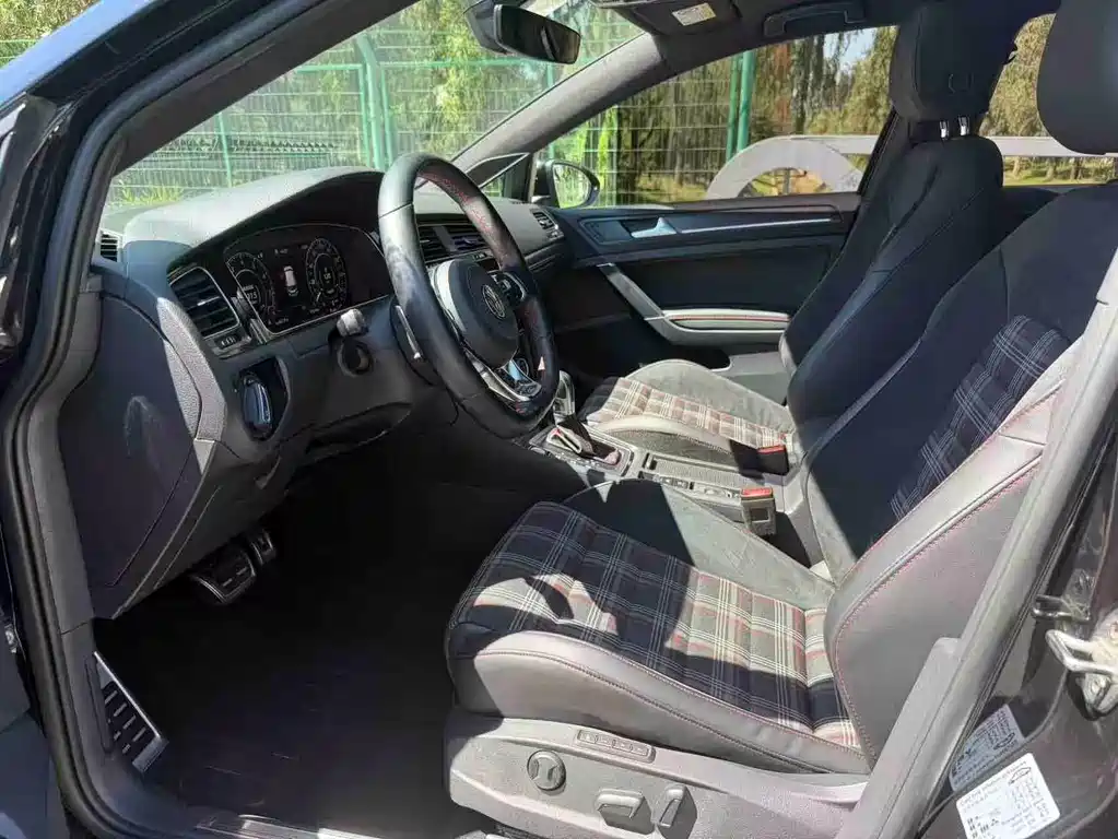 Volkswagen Golf GTI 2019