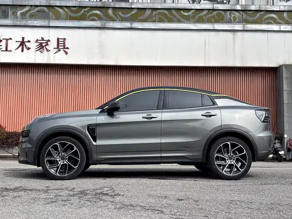 Lynk & Co 05 2020