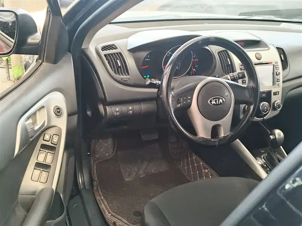 Kia Forte 2014 — фото 16