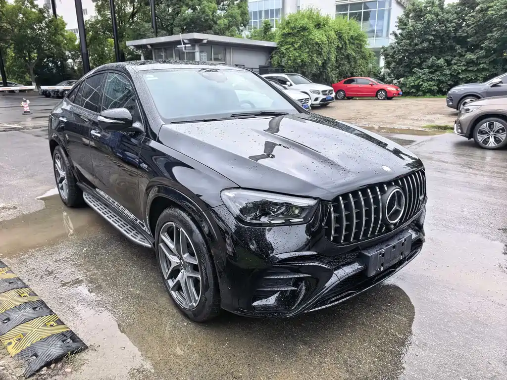 Mercedes-Benz GLE Coupe AMG 2025 — фото 1