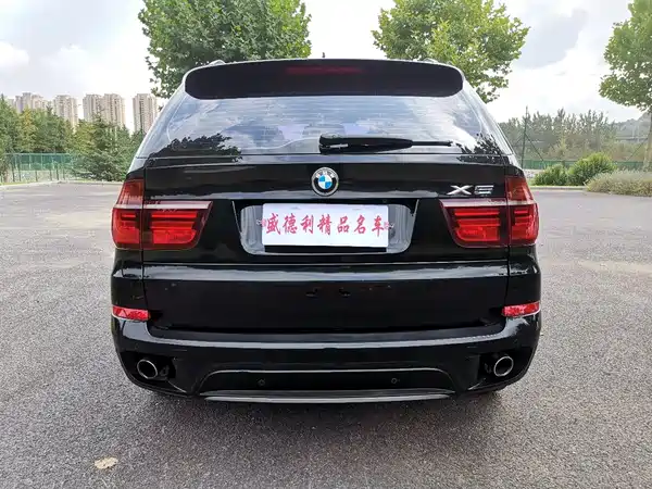 BMW X5 2011