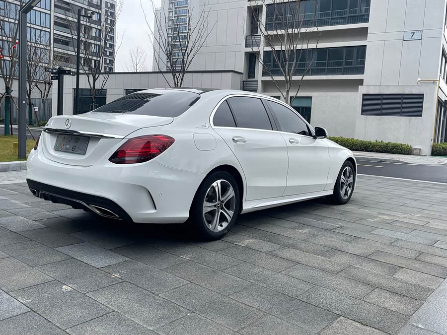 Mercedes-Benz C-Class 2019 — фото 9