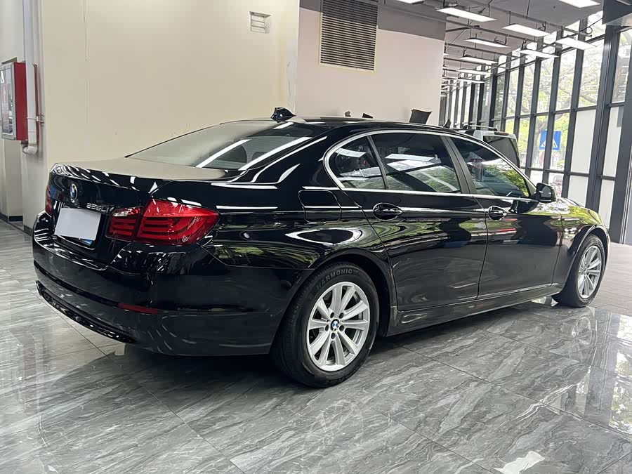 BMW 5 Series 2013 — фото 12