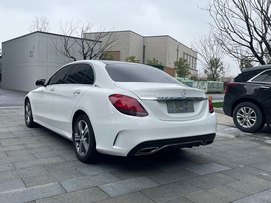 Mercedes-Benz C-Class 2019 — фото 8