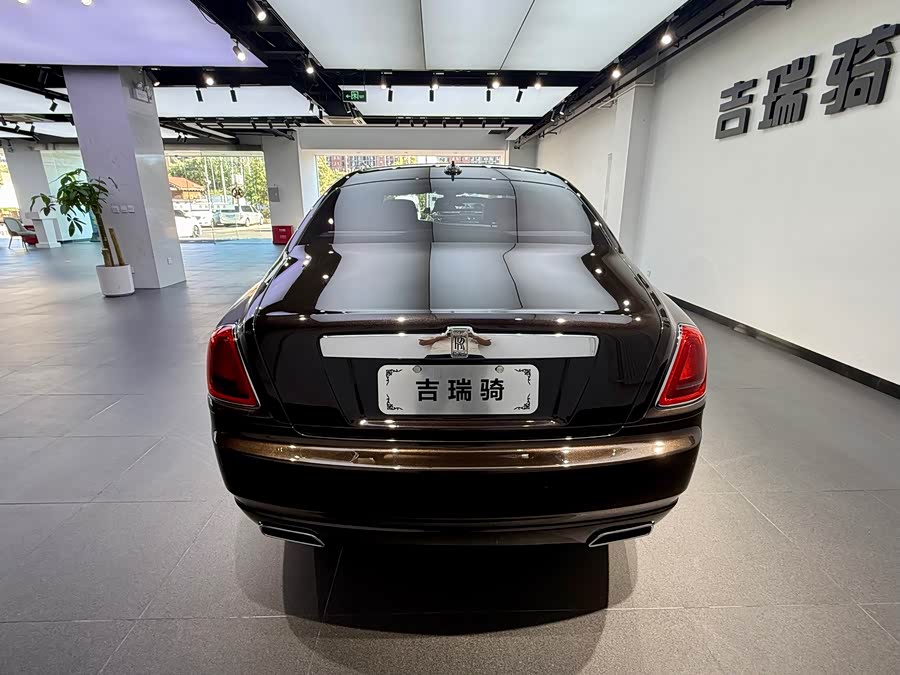 Rolls-Royce Ghost 2015