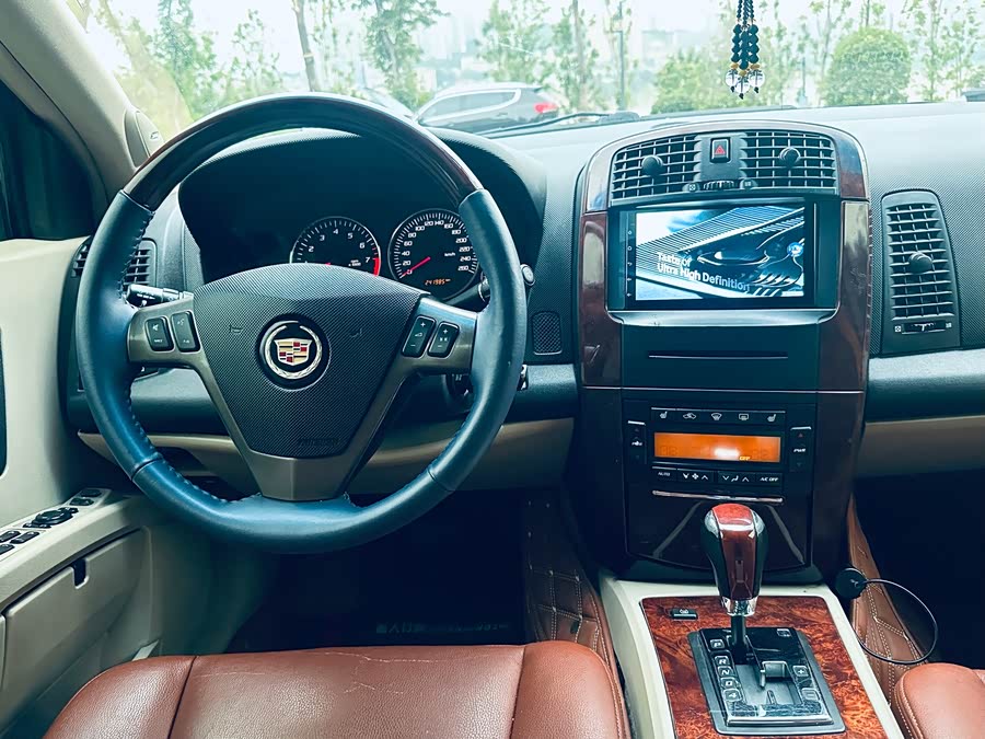 Cadillac SRX 2006 — фото 11