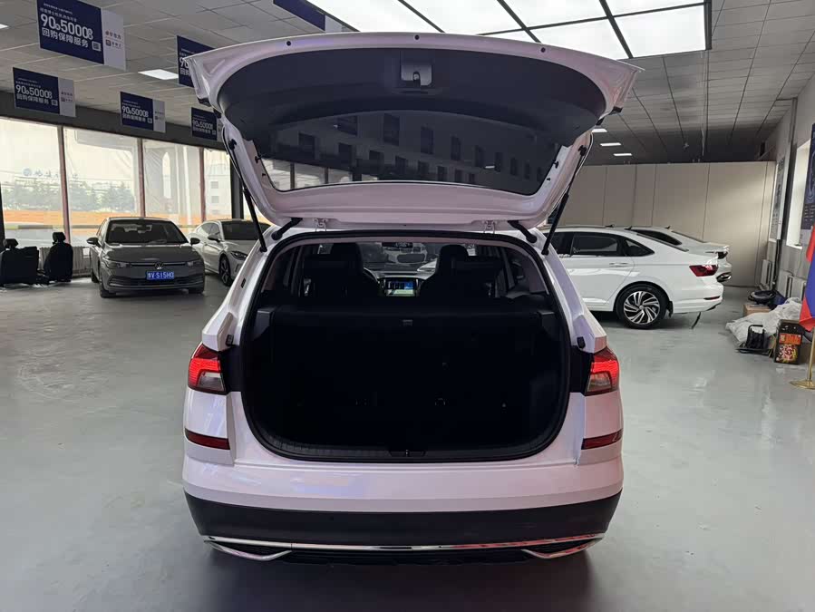 Skoda Kamiq 2023 — фото 12