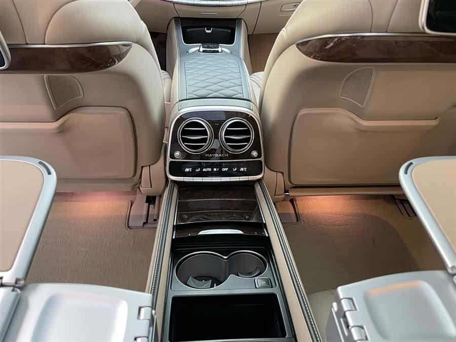 Mercedes-Benz Maybach S-Class 2015 — фото 17