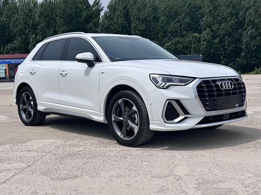 Audi Q3 2023