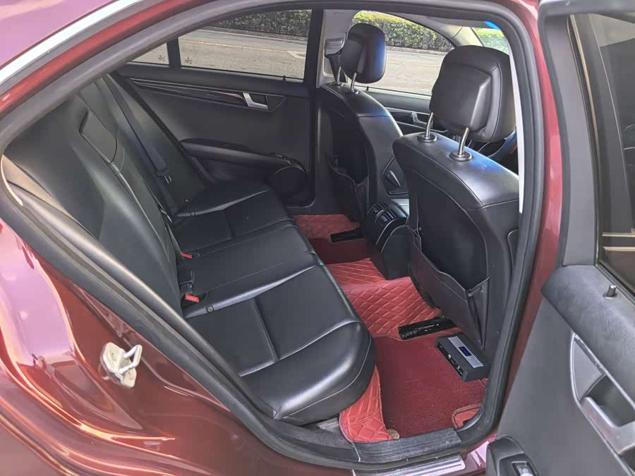 Mercedes-Benz C-Class 2013