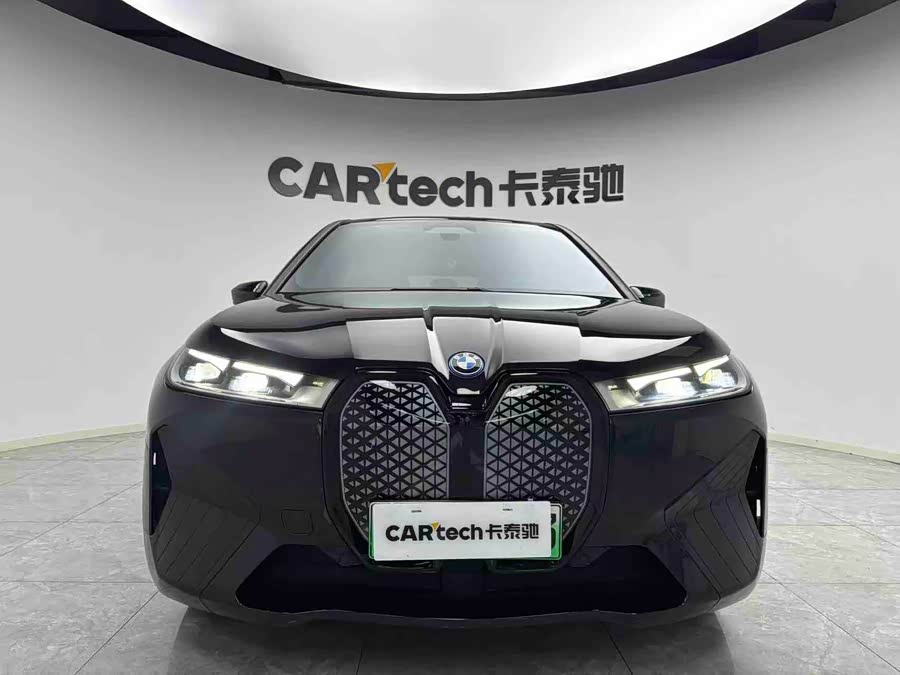 BMW iX 2023